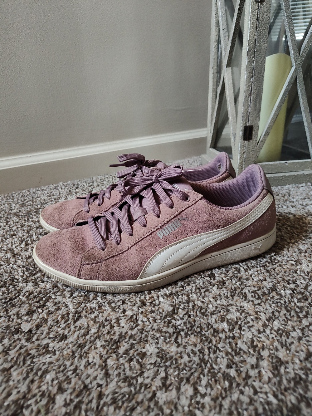 Puma Women's Suede Sneakers in Mauve Pink with White Formstrip